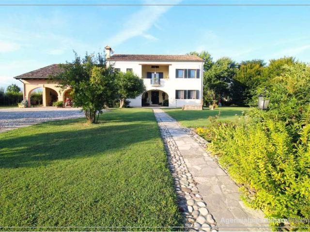 Villa Indipendente in vendita a Fontanelle, Veneto