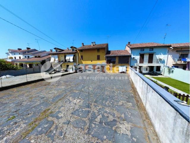Villa Indipendente in vendita a Piemonte, Vercelli