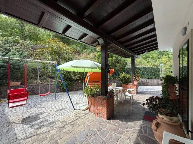Villa Indipendente in vendita a Fontechiari, Frosinone
