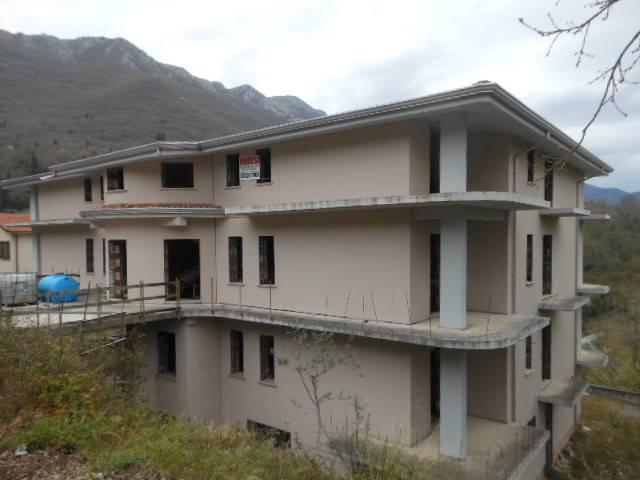 Villa Indipendente in vendita a Fontegreca, Campania