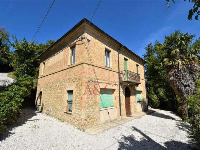 Villa Indipendente in vendita a Marche, Ascoli Piceno