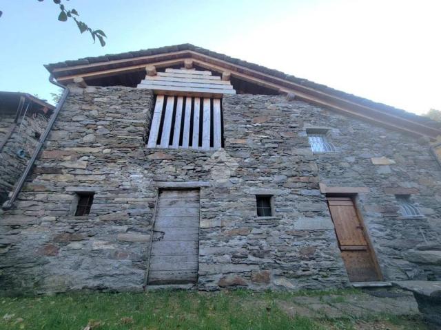 Villa Indipendente in vendita a Forcola, Lombardia