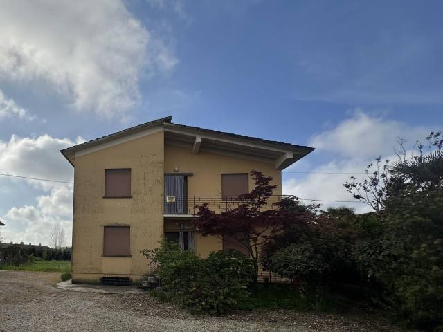 Villa Indipendente in vendita a Unione di Comuni della Romagna Forlivese, Quattro