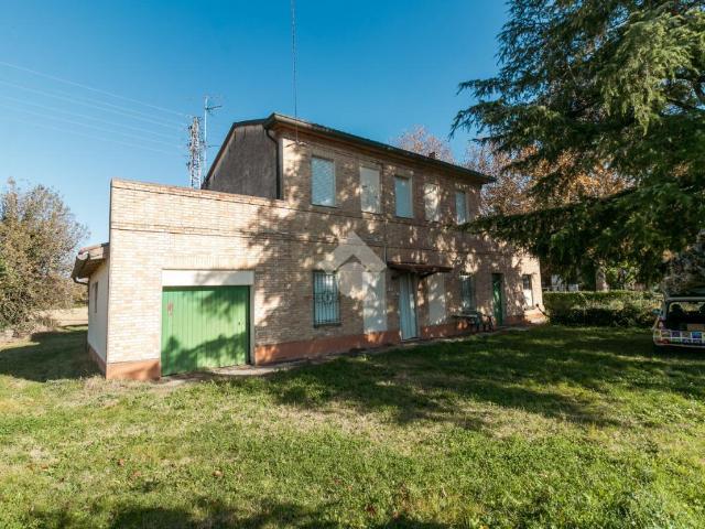 Villa Indipendente in vendita a Unione di Comuni della Romagna Forlivese, Quattro