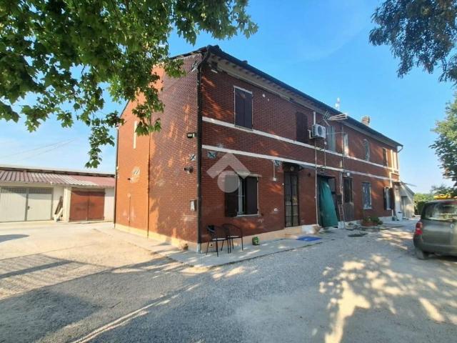 Villa Indipendente in vendita a Unione di Comuni della Romagna Forlivese, Quattro