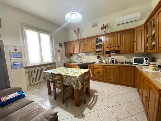 Villa Indipendente in vendita a Unione di Comuni della Romagna Forlivese, Quattro