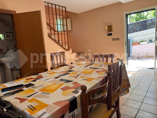 Villa Indipendente in vendita a Forlì Del Sannio, Molise