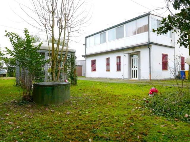 Villa Indipendente in vendita a Unione di Comuni della Romagna Forlivese, Quattro