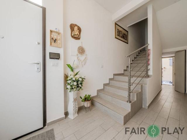 Villa Indipendente in vendita a Unione di Comuni della Romagna Forlivese, Quattro