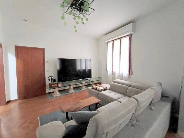Villa Indipendente in vendita a Unione di Comuni della Romagna Forlivese, Santa Sofia