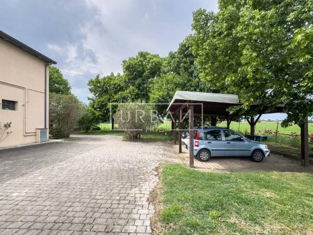 Villa Indipendente in vendita a Unione di Comuni della Romagna Forlivese, Quattro