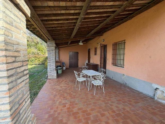 Villa Indipendente in vendita a Unione di Comuni della Romagna Forlivese, Quattro