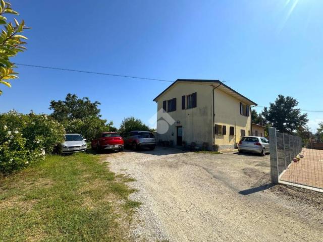 Villa Indipendente in vendita a Unione di Comuni della Romagna Forlivese, Quattro