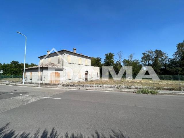 Villa Indipendente in vendita a Unione di Comuni della Romagna Forlivese, Quattro