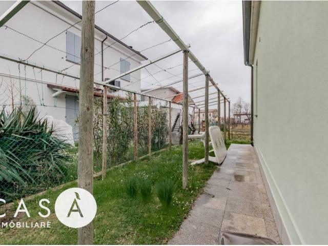 Villa Indipendente in vendita a Unione di Comuni della Romagna Forlivese, Quattro