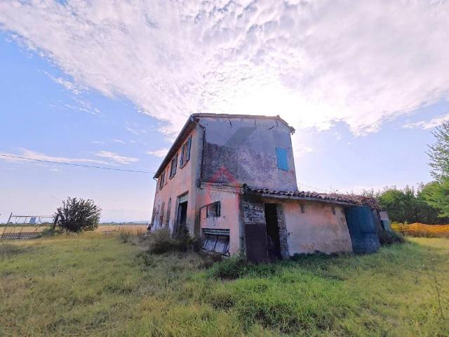 Villa Indipendente in vendita a Unione di Comuni della Romagna Forlivese, Quattro