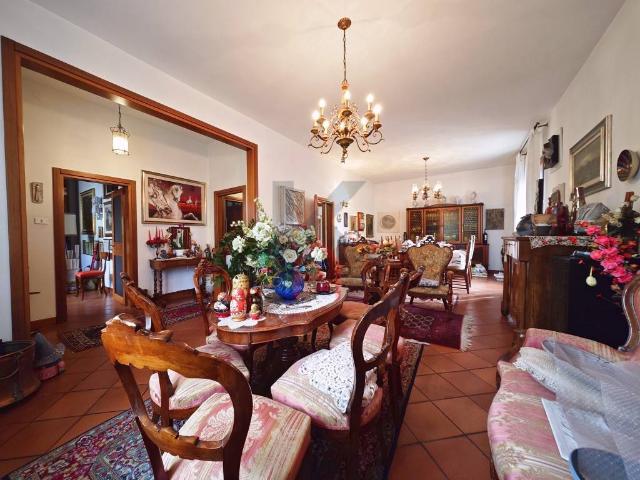 Villa Indipendente in vendita a Unione di Comuni della Romagna Forlivese, Quattro