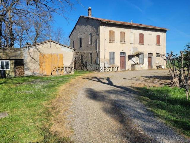 Villa Indipendente in vendita a Unione di Comuni della Romagna Forlivese, Quattro