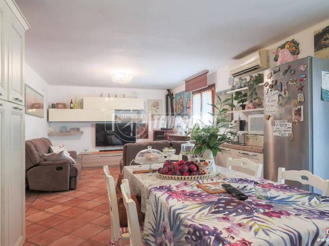 Villa Indipendente in vendita a Unione di Comuni della Romagna Forlivese, Quattro