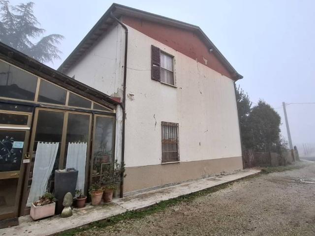 Villa Indipendente in vendita a Unione di Comuni della Romagna Forlivese, Quattro