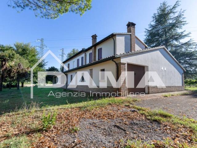 Villa Indipendente in vendita a Cava, Forlì