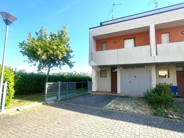 Villa Schiera in vendita a Unione di Comuni della Romagna Forlivese, Quattro