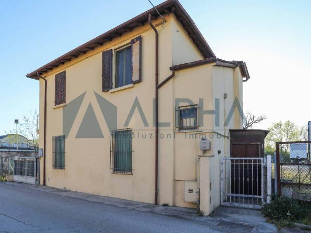Villa Indipendente in vendita a Unione di Comuni della Romagna Forlivese, Forlimpopoli