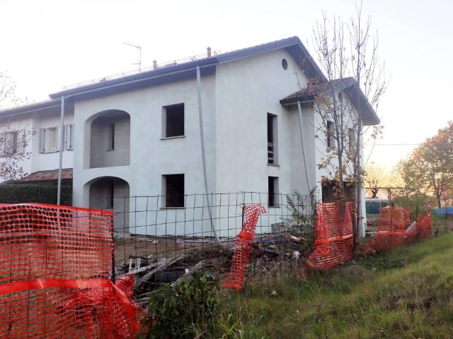 Villa Indipendente in vendita a Unione dei comuni del Distretto Ceramico, Formigine