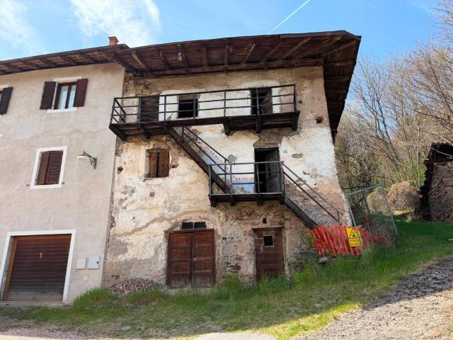 Villa Indipendente in vendita a Comunità Alta Valsugana e Bersntol, Fornace