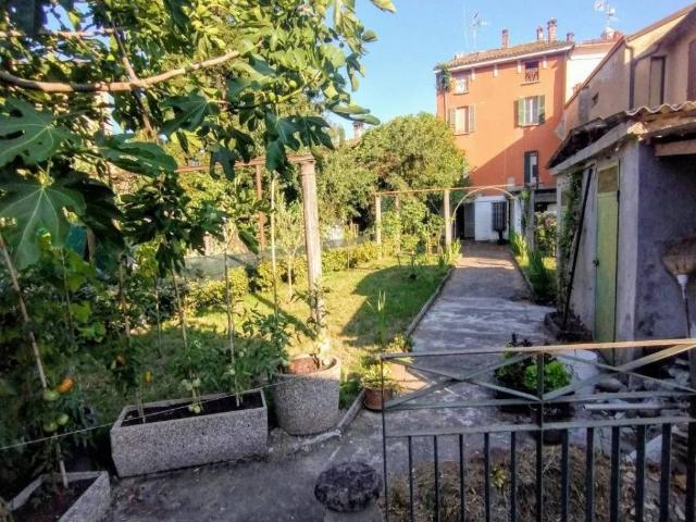 Villa Indipendente in vendita a Fornovo di Taro, Parma