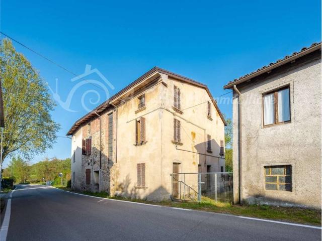 Villa Indipendente in vendita a Fornovo Di Taro, Reggio Emilia