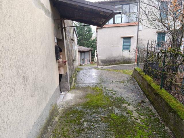 Villa Indipendente in vendita a Fornovo Di Taro, Reggio Emilia