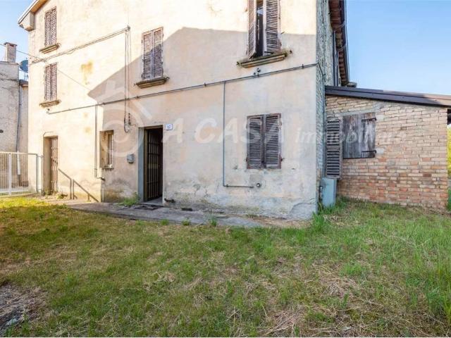 Villa Indipendente in vendita a Fornovo Di Taro, Reggio Emilia