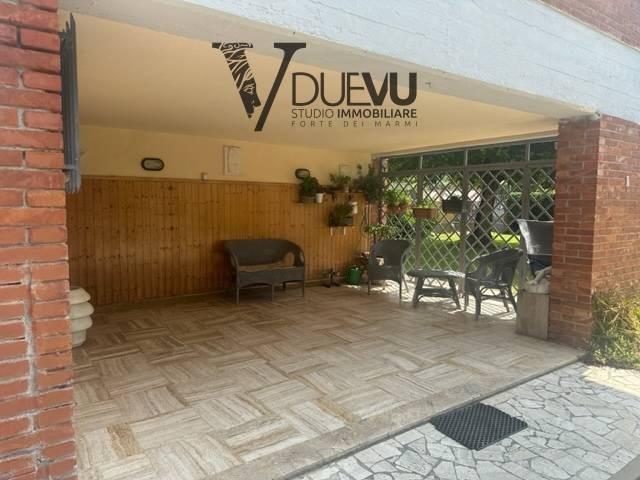 Villa Indipendente in vendita a Vaiana, Forte dei Marmi