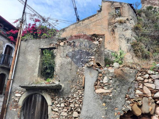 Villa Indipendente in vendita a Forza D'agrò, Sicilia