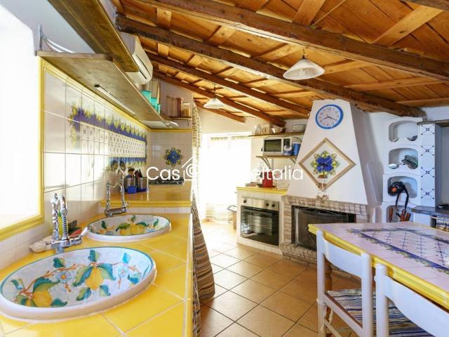 Villa Indipendente in vendita a Forza D'agrò, Sicilia