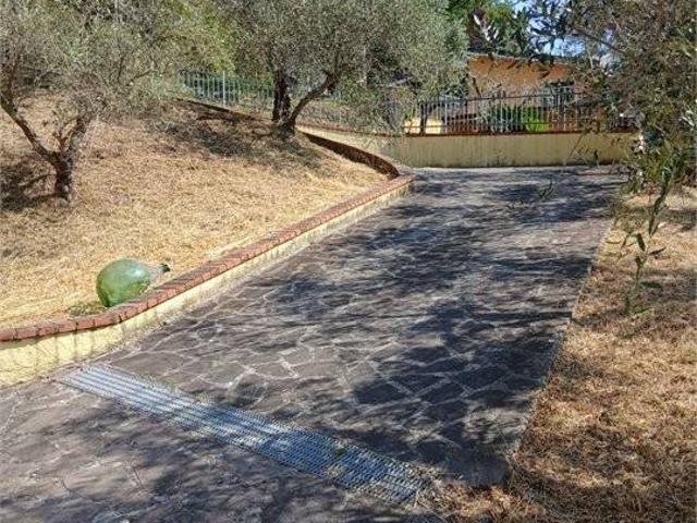 Villa Indipendente in vendita a Unione di comuni Montana Lunigiana, Fosdinovo