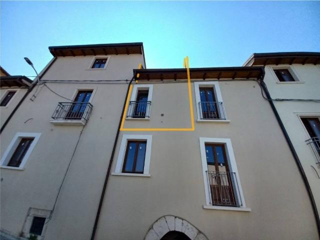 Villa Indipendente in vendita a Fossa, Abruzzo