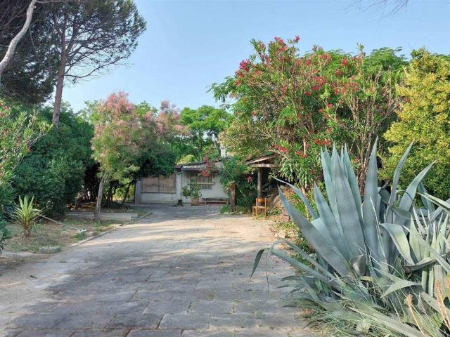 Villa Indipendente in vendita a Fossacesia, Abruzzo