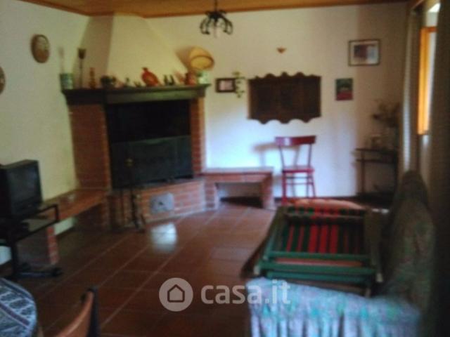 Villa Indipendente in vendita a Cantagallo, Toscana