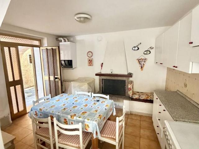 Villa Indipendente in vendita a Fossato Di Vico, Umbria