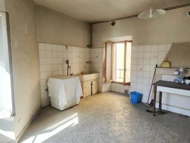 Villa Indipendente in vendita a Centro Storico, Marche