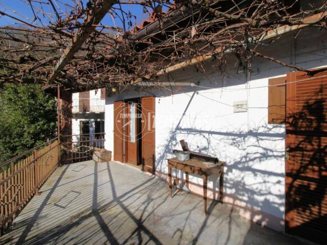 Villa Indipendente in vendita a Riosecco San Giacomo, Piemonte