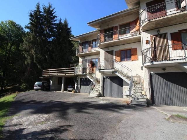 Villa Indipendente in vendita a Chiasse, Piemonte
