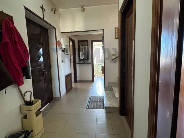 Villa Indipendente in vendita a Fragneto Monforte, Campania