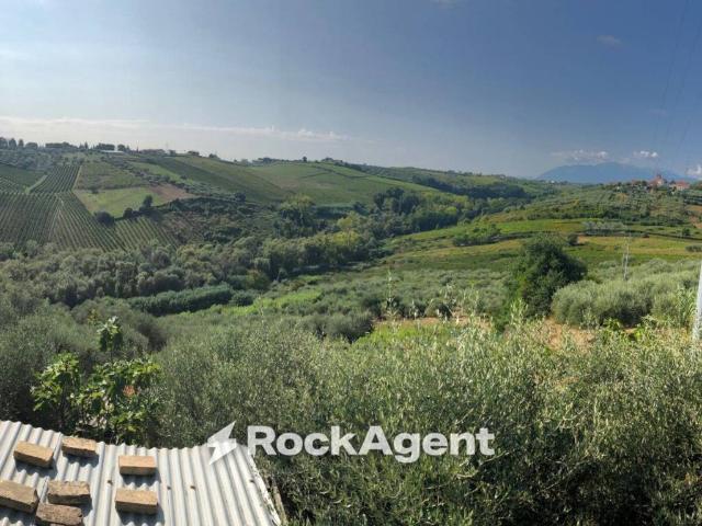 Villa Indipendente in vendita a Francavilla Al Mare, Abruzzo