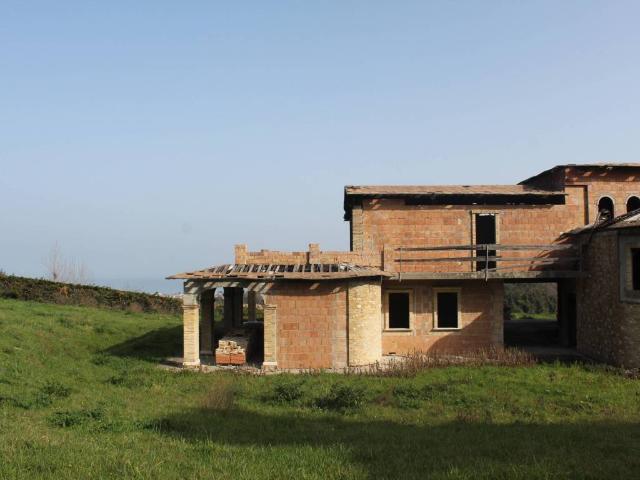 Villa Indipendente in vendita a Francavilla Al Mare, Abruzzo