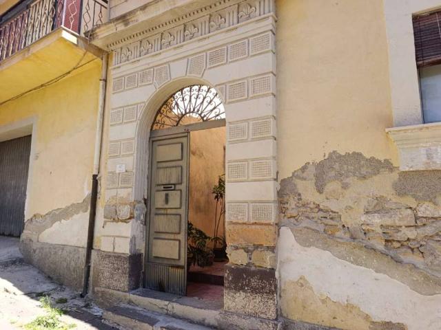 Villa Indipendente in vendita a Francofonte, Sicilia