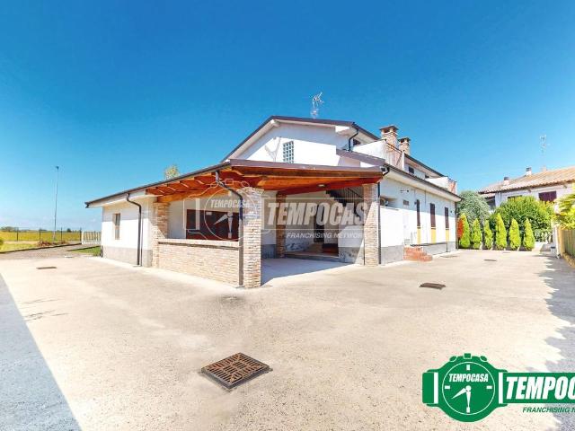 Villa Indipendente in vendita a Frascarolo, Lombardia