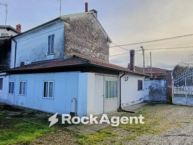Villa Indipendente in vendita a Frascarolo, Lombardia